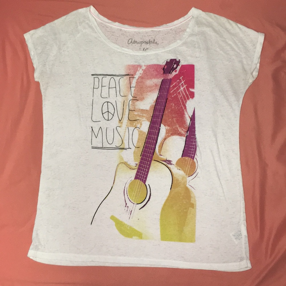 Juniors loose fitting tee